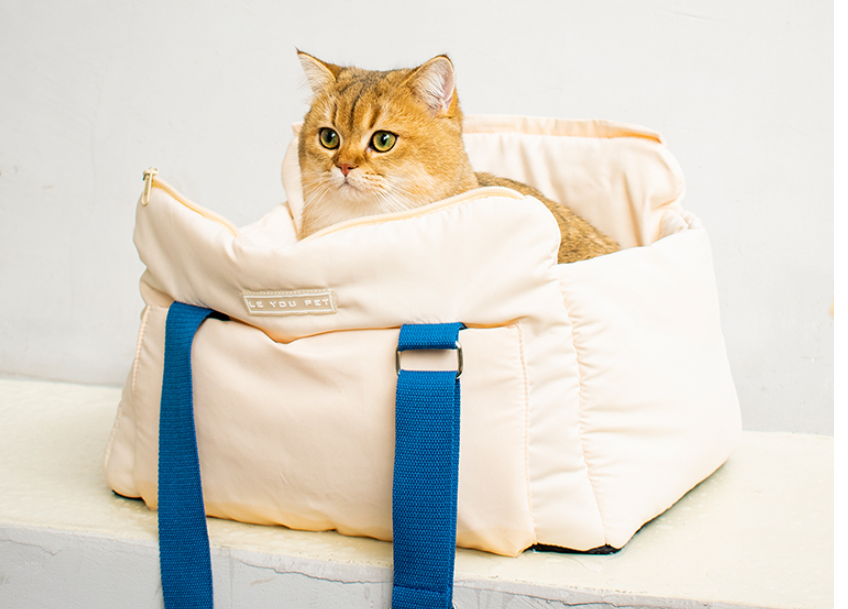 Portable Cat Bag To Carry Pets Out